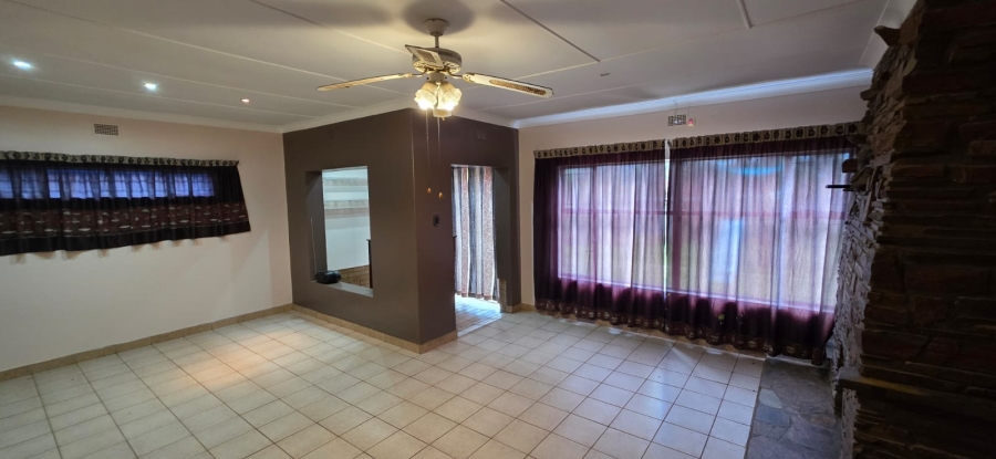 3 Bedroom Property for Sale in Songloed North West